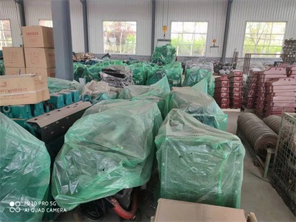 柴油發(fā)電機(jī)組 柴油發(fā)電機(jī)組