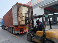 浙江客戶柴油機裝柜發貨